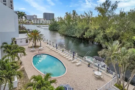 2860 NE 14th Street Causeway Pompano Beach FL 33062