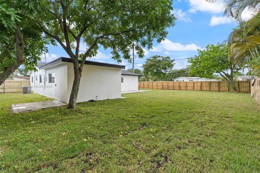 3645 SW 22nd Street Fort Lauderdale FL 33312