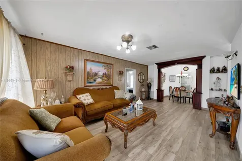 5402 SW 128th Place Miami FL 33175