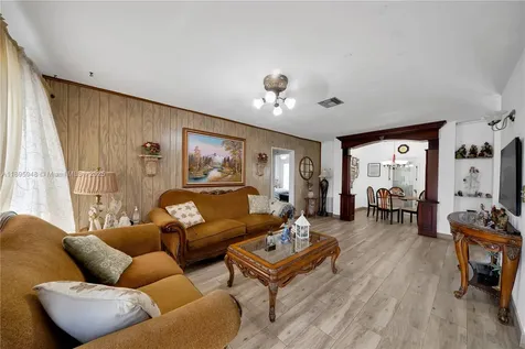 5402 SW 128th Place Miami FL 33175
