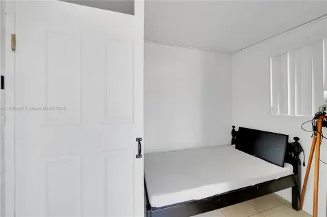 5402 SW 128th Place Miami FL 33175
