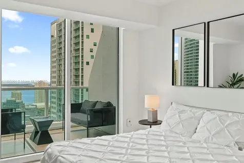 41 SE 5th Street Miami FL 33131
