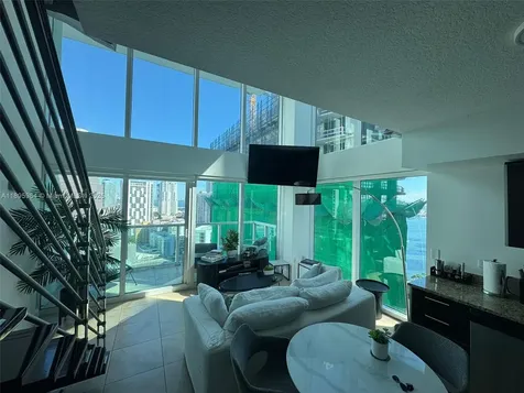 41 SE 5th Street Miami FL 33131
