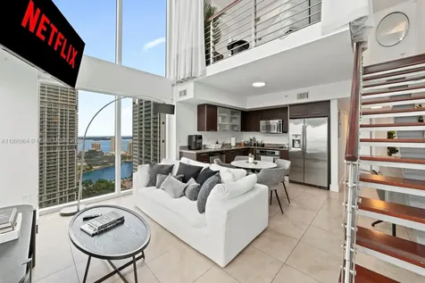 41 SE 5th Street Miami FL 33131