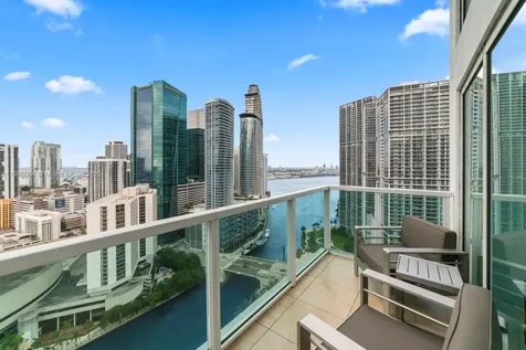 41 SE 5th Street Miami FL 33131