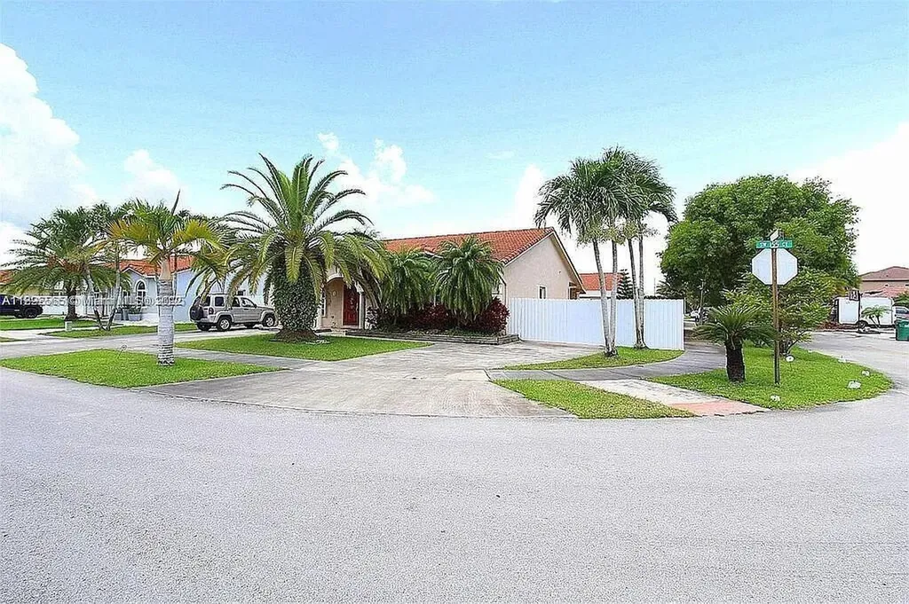 17870 SW 155th Court Miami FL 33187