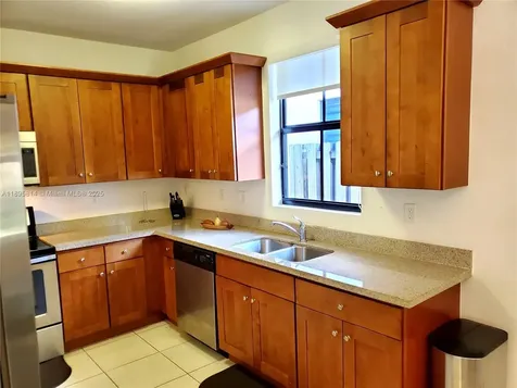 9731 NW 10th Terrace Miami FL 33172