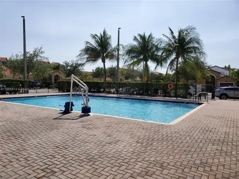 9731 NW 10th Terrace Miami FL 33172