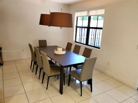 9731 NW 10th Terrace Miami FL 33172