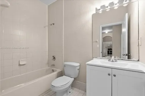 1677 SE 27th Court Homestead FL 33035