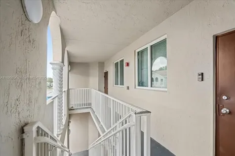 1677 SE 27th Court Homestead FL 33035