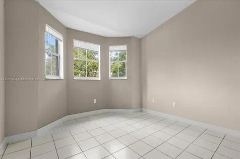 1677 SE 27th Court Homestead FL 33035