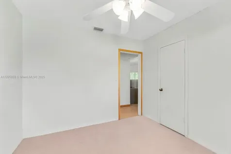 18102 SW 88th Place Palmetto Bay FL 33157