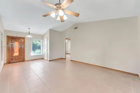 18102 SW 88th Place Palmetto Bay FL 33157
