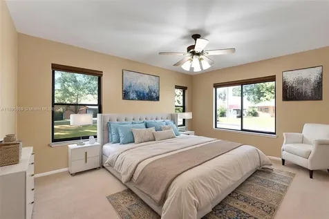 18102 SW 88th Place Palmetto Bay FL 33157