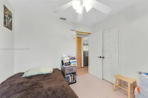 18102 SW 88th Place Palmetto Bay FL 33157