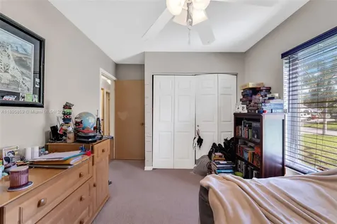 18102 SW 88th Place Palmetto Bay FL 33157