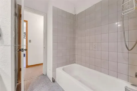 18102 SW 88th Place Palmetto Bay FL 33157