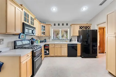 18102 SW 88th Place Palmetto Bay FL 33157