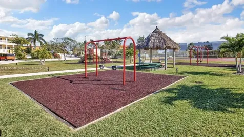 251 2nd Street Key Colony Beach FL 33051