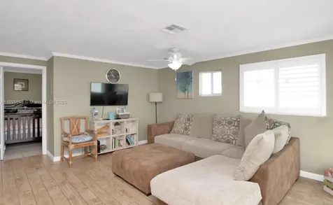 251 2nd Street Key Colony Beach FL 33051