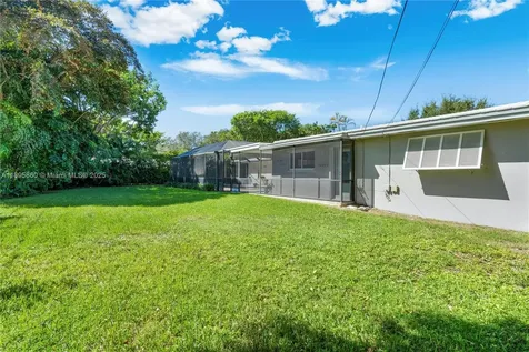 13905 SW 78th Court Palmetto Bay FL 33158