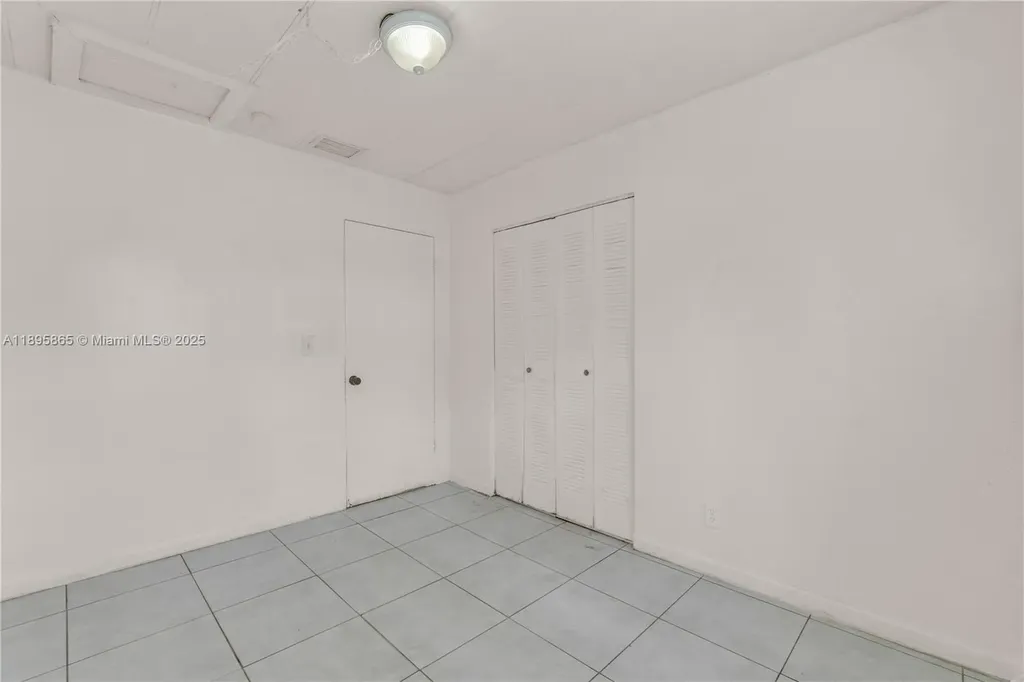 2005 NW 11th Avenue Fort Lauderdale FL 33311