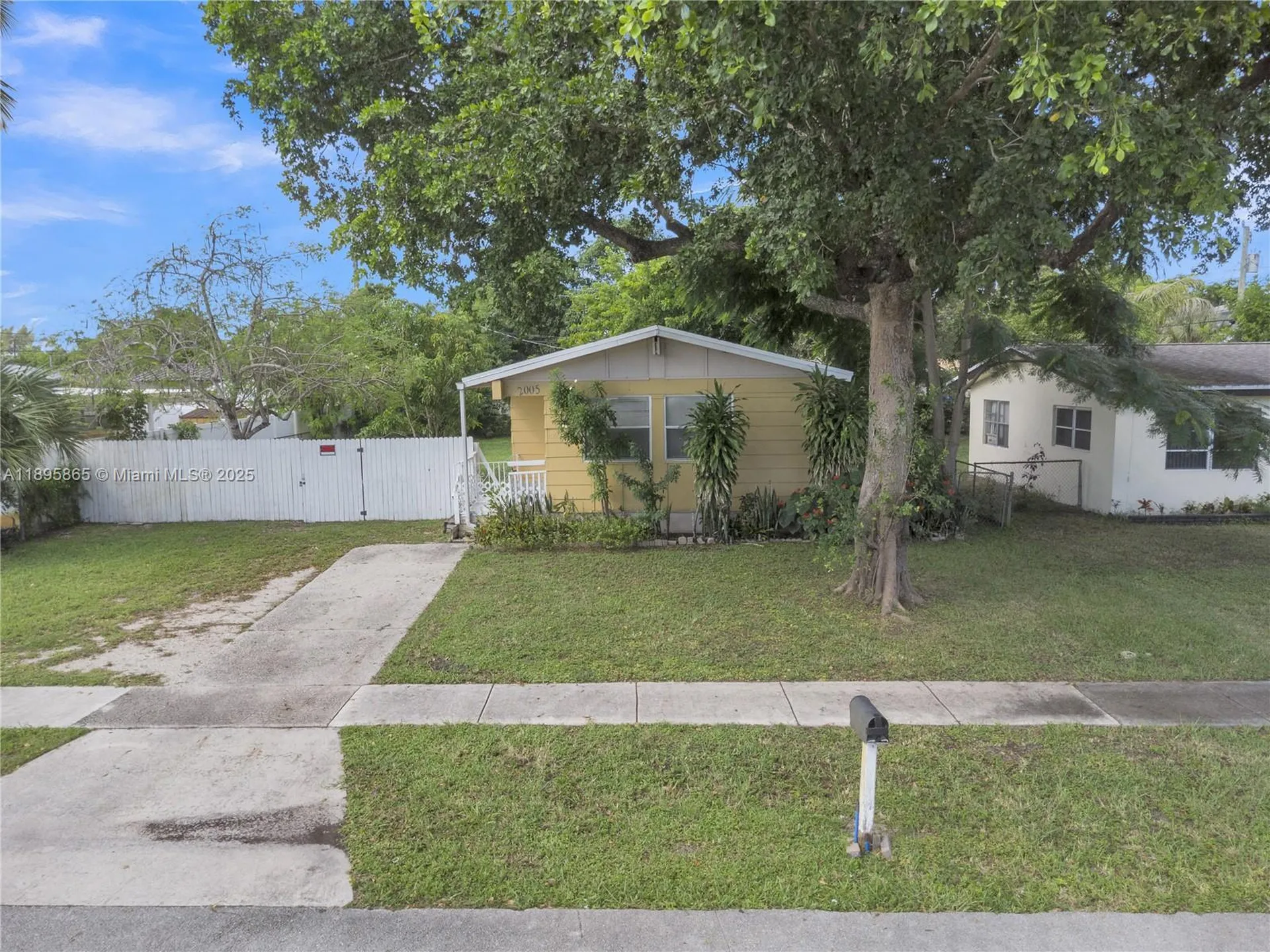 2005 NW 11th Avenue Fort Lauderdale FL 33311