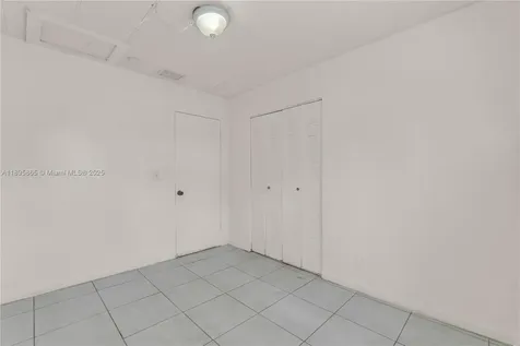 2005 NW 11th Avenue Fort Lauderdale FL 33311