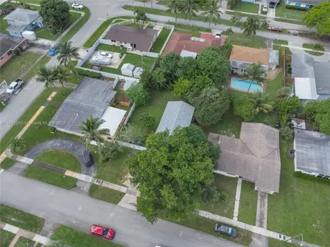 2005 NW 11th Avenue Fort Lauderdale FL 33311