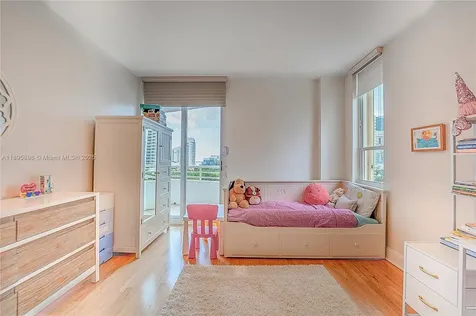 888 Brickell Key Drive Miami FL 33131