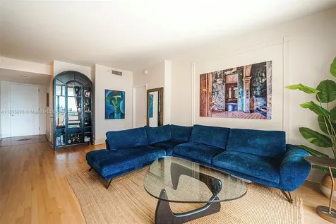 888 Brickell Key Drive Miami FL 33131