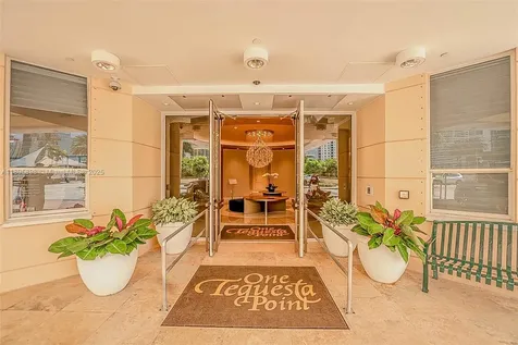 888 Brickell Key Drive Miami FL 33131