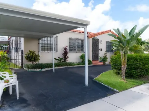 1242 SW 21st Terrace Miami FL 33145
