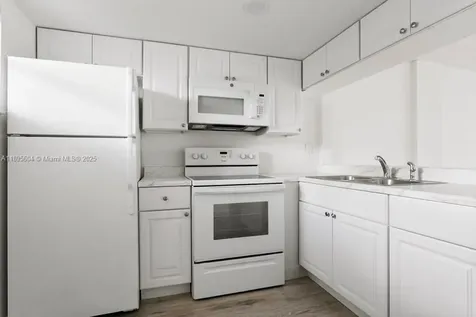 14140 SW 84th Street Miami FL 33183