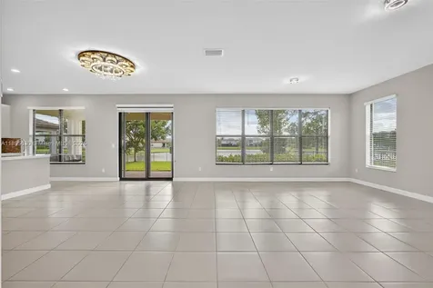 1310 Whitcombe Drive Royal Palm Beach FL 33411