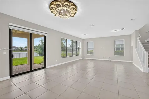 1310 Whitcombe Drive Royal Palm Beach FL 33411