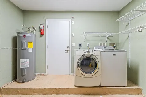 6159 Eaton Street West Palm Beach FL 33411