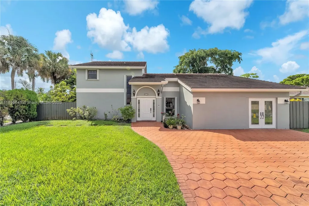 9110 S Lake Miramar Circle Miramar FL 33025