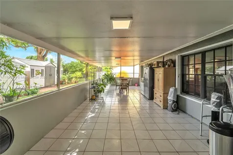 9110 S Lake Miramar Circle Miramar FL 33025
