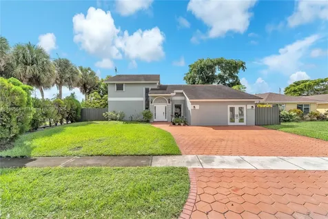 9110 S Lake Miramar Circle Miramar FL 33025