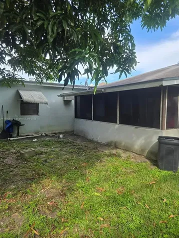 2016 Eagle Drive Palm Beach FL 33409