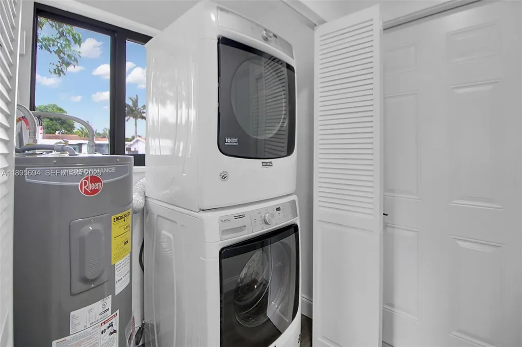 2880 SW 2nd Street Fort Lauderdale FL 33312