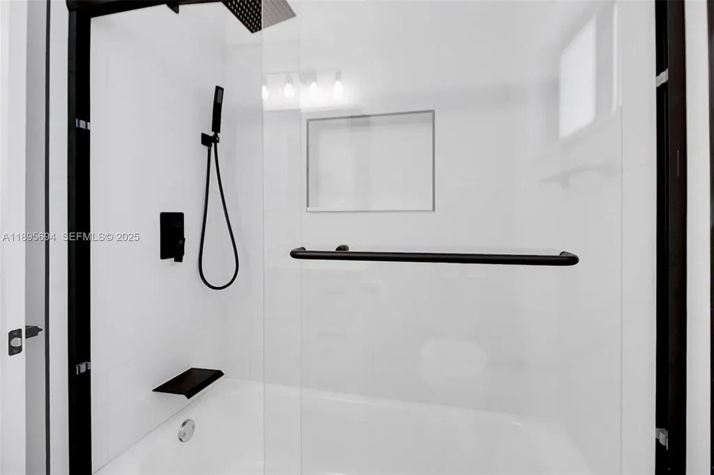 2880 SW 2nd Street Fort Lauderdale FL 33312