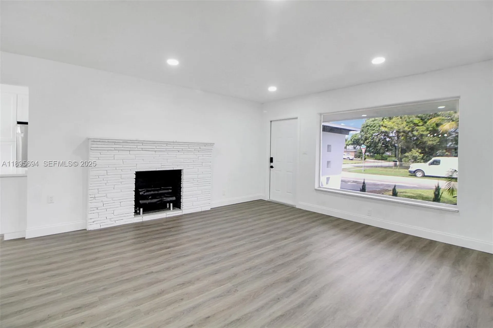 2880 SW 2nd Street Fort Lauderdale FL 33312