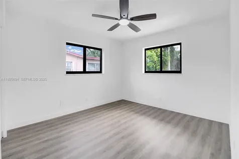 2880 SW 2nd Street Fort Lauderdale FL 33312