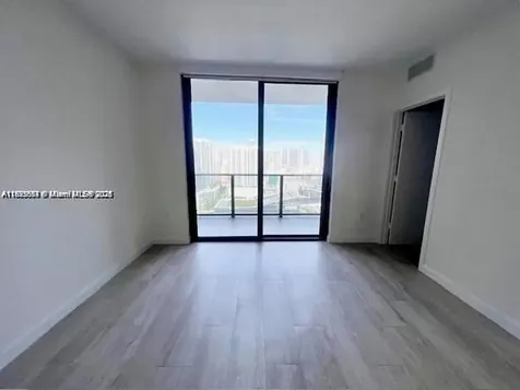 45 SW 9th Street Miami FL 33130