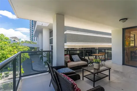 5845 Collins Avenue Miami Beach FL 33140