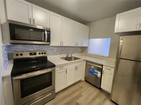 11309 SW 200th Street Miami FL 33157