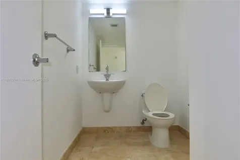 41 SE 5th Street Miami FL 33131